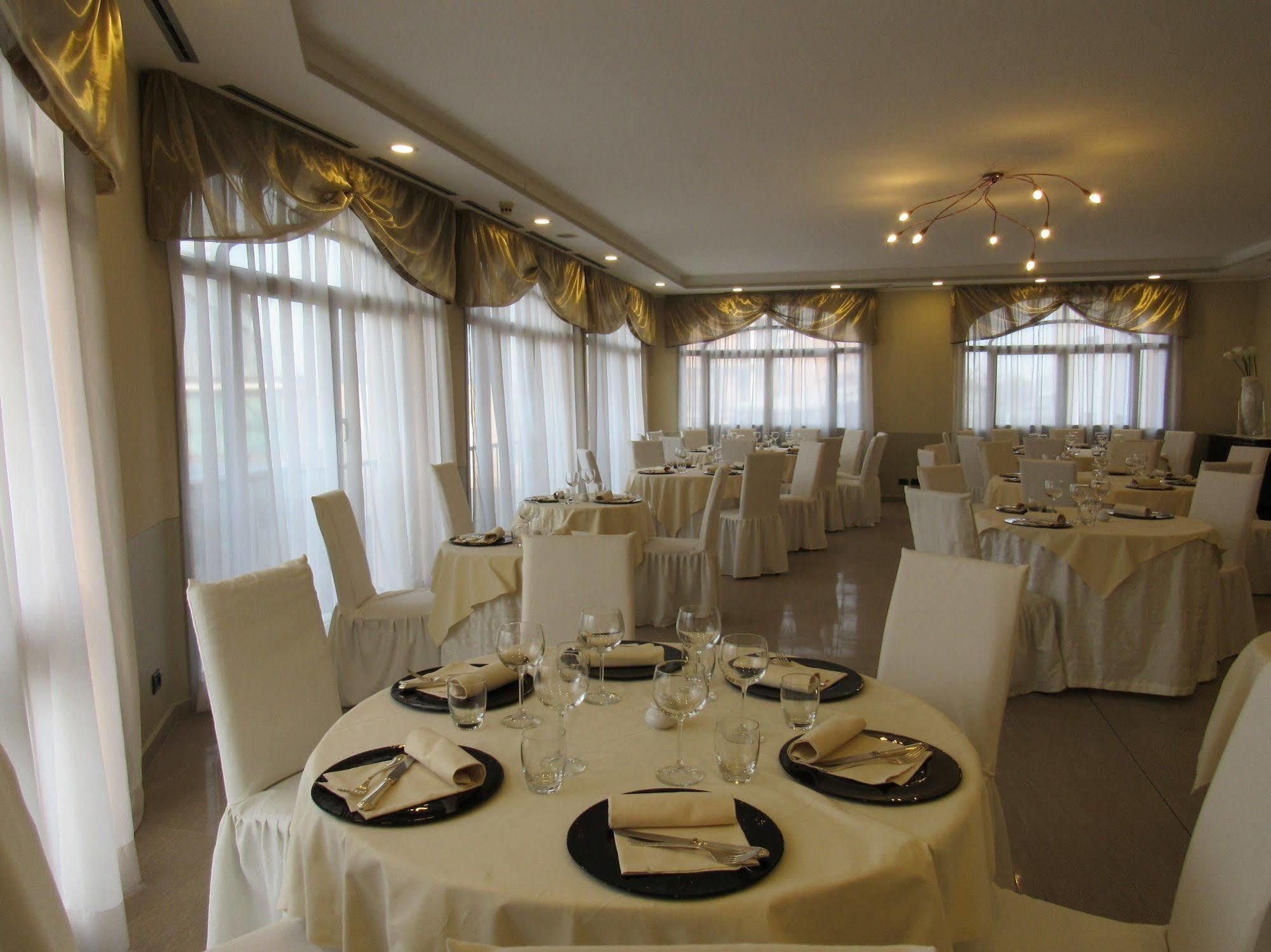 Green Hotel Settimo Torinese Exterior foto